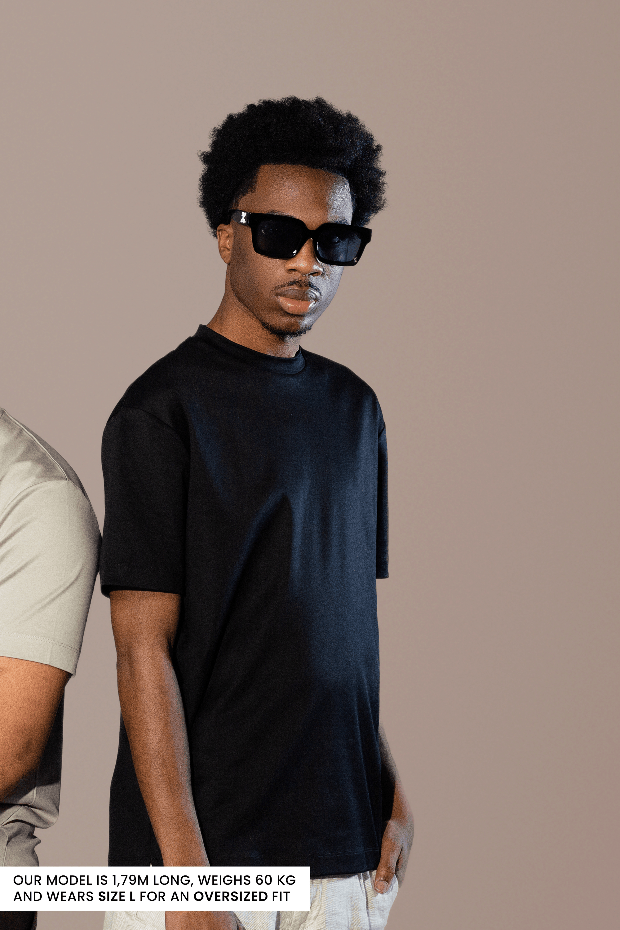 (PRE ORDER) CAVIAR NOIR T-Shirt